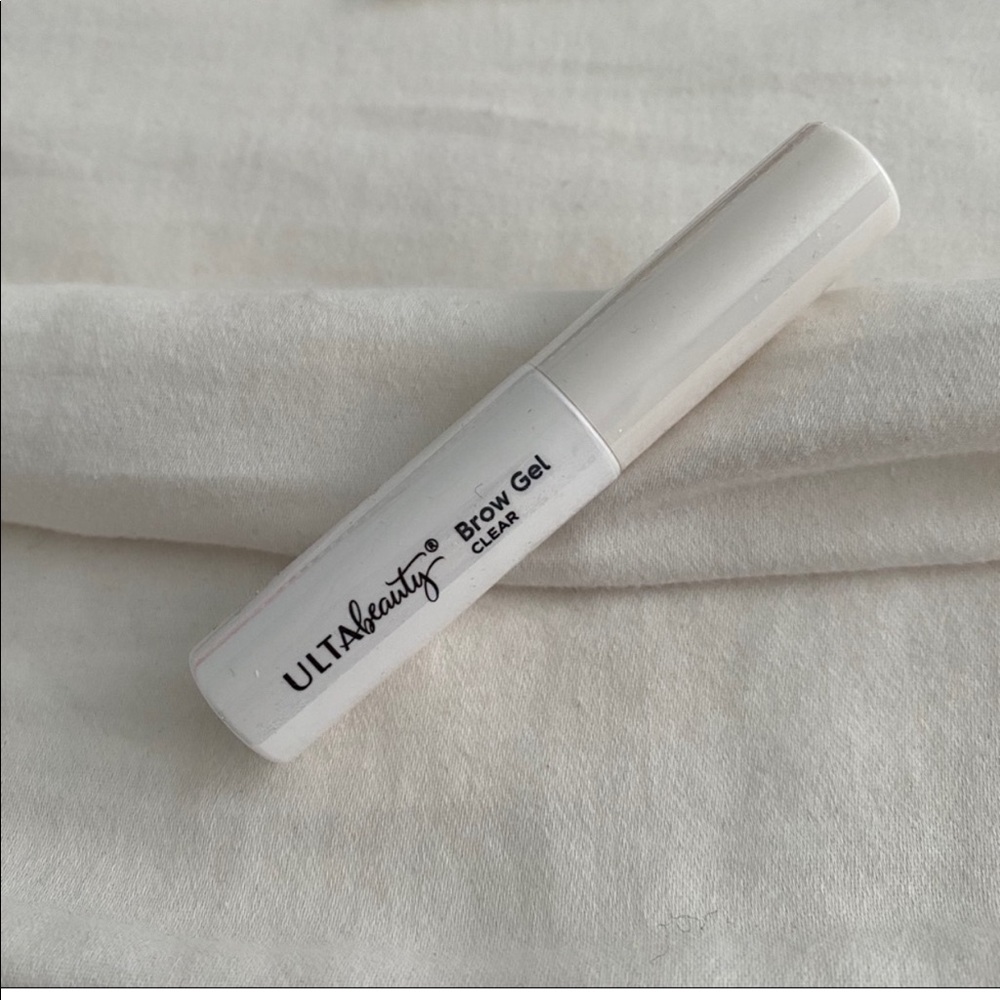 Ulta Beauty Clear Brow Gel
Brand new - sealed